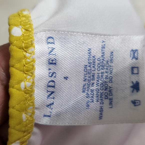 Land's End woman's size 4, yellow polka dot bikini - Picture 5 of 7
